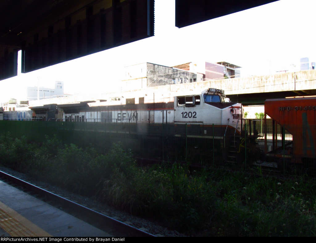 EFVM 1202